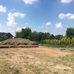 Wyrównywanie działki pod budowę domu jednorodzinnego w Krzyżanowicach - BAUMAG - fot.2