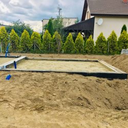 Zalanie fundamentów pod budowę domu jednorodzinnego w Krzyżanowicach - BAUMAG - fot.3
