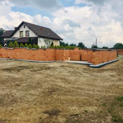 Wykonanie ścian nośnych - stan surowy otwarty domu jednorodzinnego w Krzyżanowicach - BAUMAG - fot.3