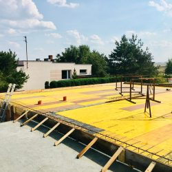 Wykonanie stropu nad parterem - stan surowy otwarty domu jednorodzinnego w Krzyżanowicach - BAUMAG - fot.4