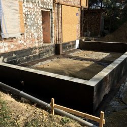 Wykonanie ścian fundamentowych pod budowę domu jednorodzinnego w Wodzisławiu Śląskim - BAUMAG - fot.4
