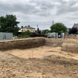 Wyrównywanie działki pod budowę domu jednorodzinnego z garażem w Krzyżanowicach - BAUMAG - fot.2