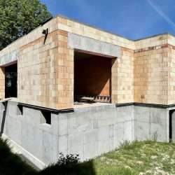 Budowa domu dwupiętrowego z dachem płaskim - Nowa Wioska, fot. 23