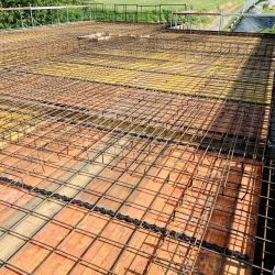 Wykonanie stropu żelbetowego nad istniejącą już częścią zabudowy w Rogowie - fot.4